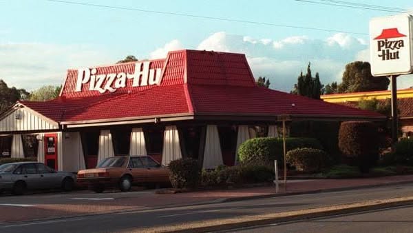 The rise and fall of Pizza Hut Australia, from a 90s nostalgia point of view
